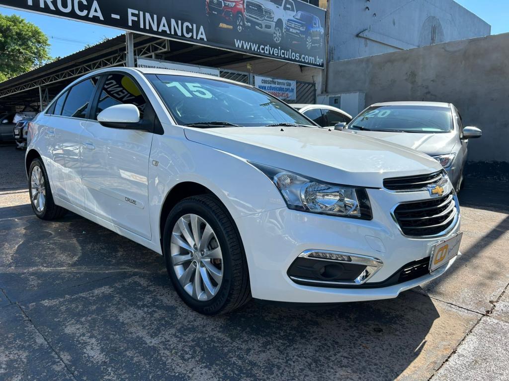 CHEVROLET Cruze Sedan - Foto