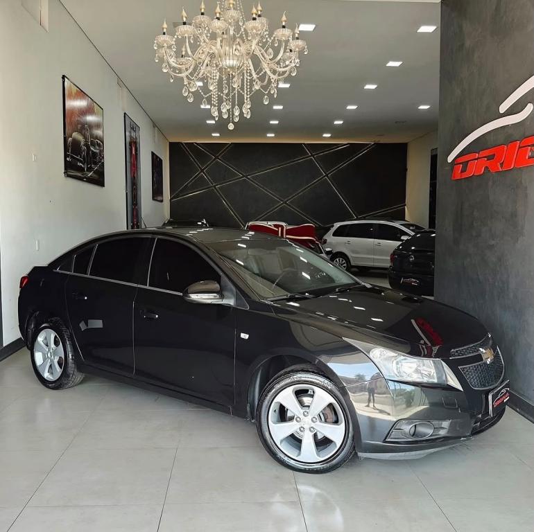CHEVROLET Cruze Sedan - Foto