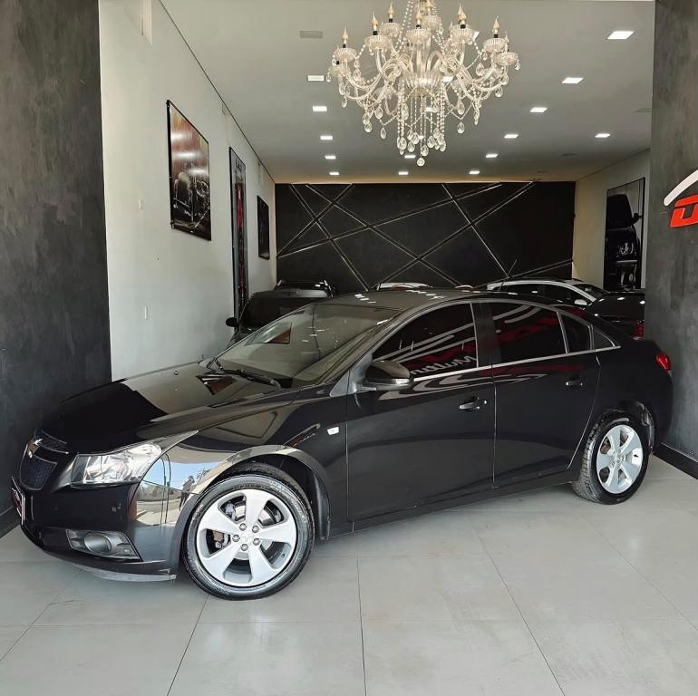 CHEVROLET Cruze Sedan - Foto