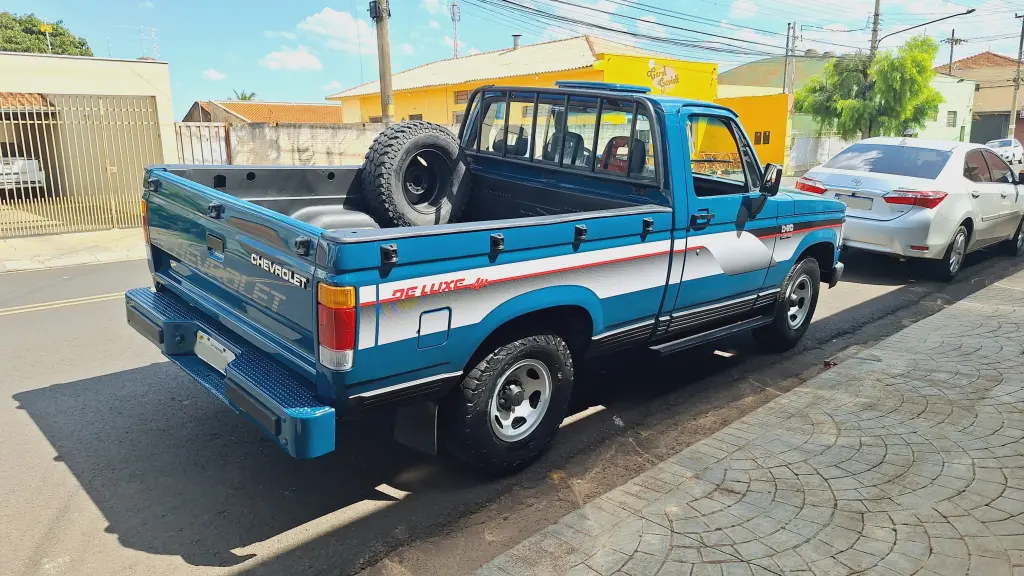 CHEVROLET D20 - Foto