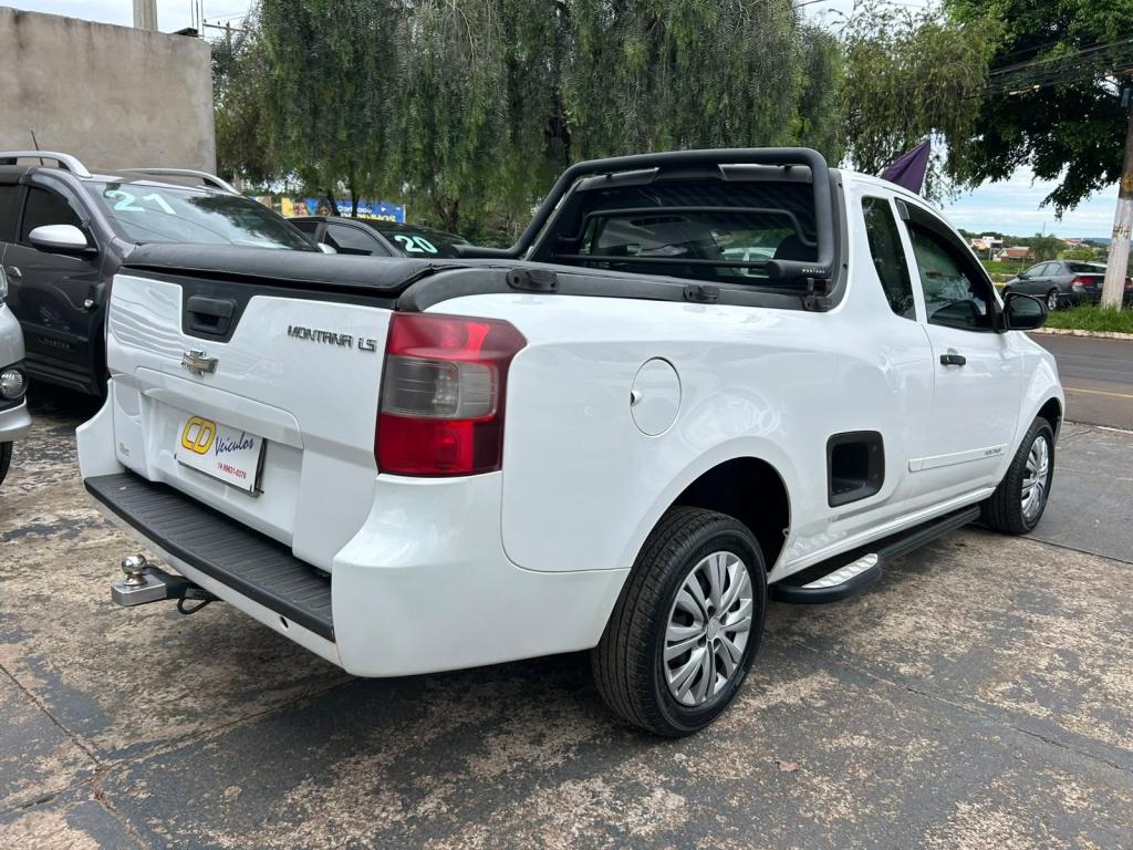 CHEVROLET Montana - Foto