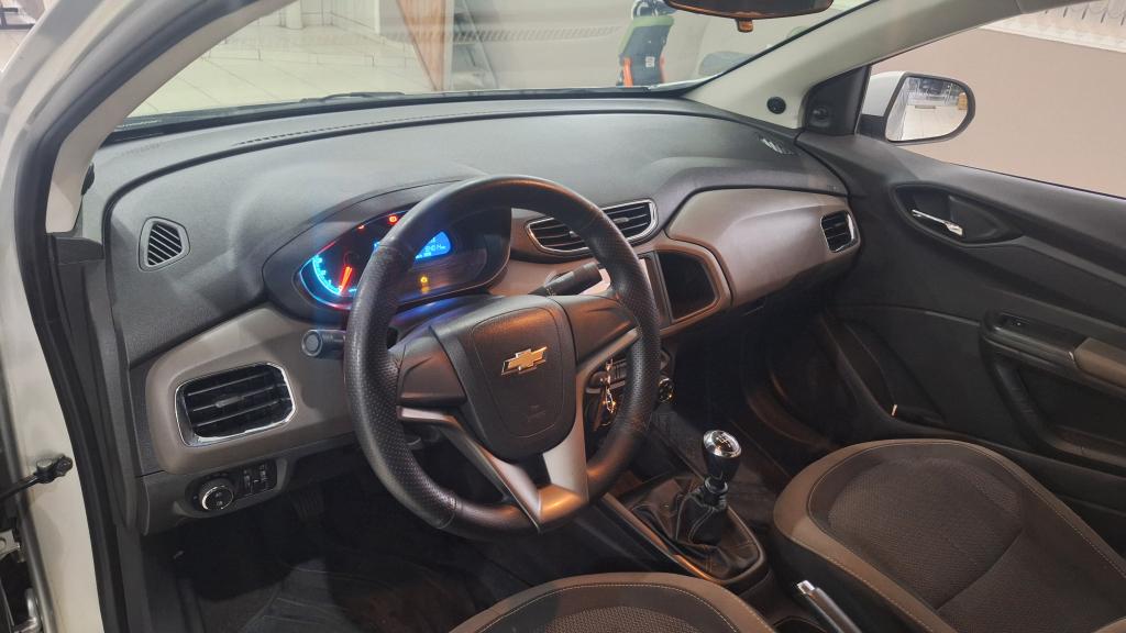 CHEVROLET Prisma - Foto