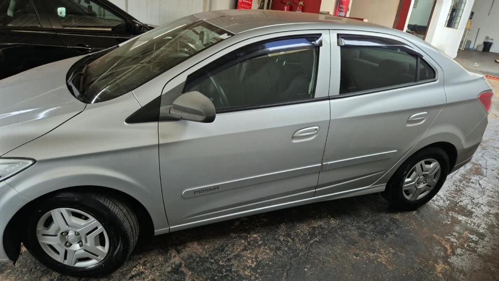 CHEVROLET Prisma - Foto