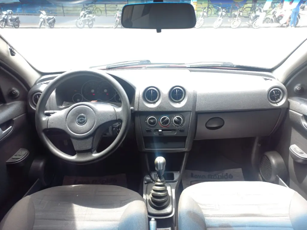 CHEVROLET Prisma - Foto