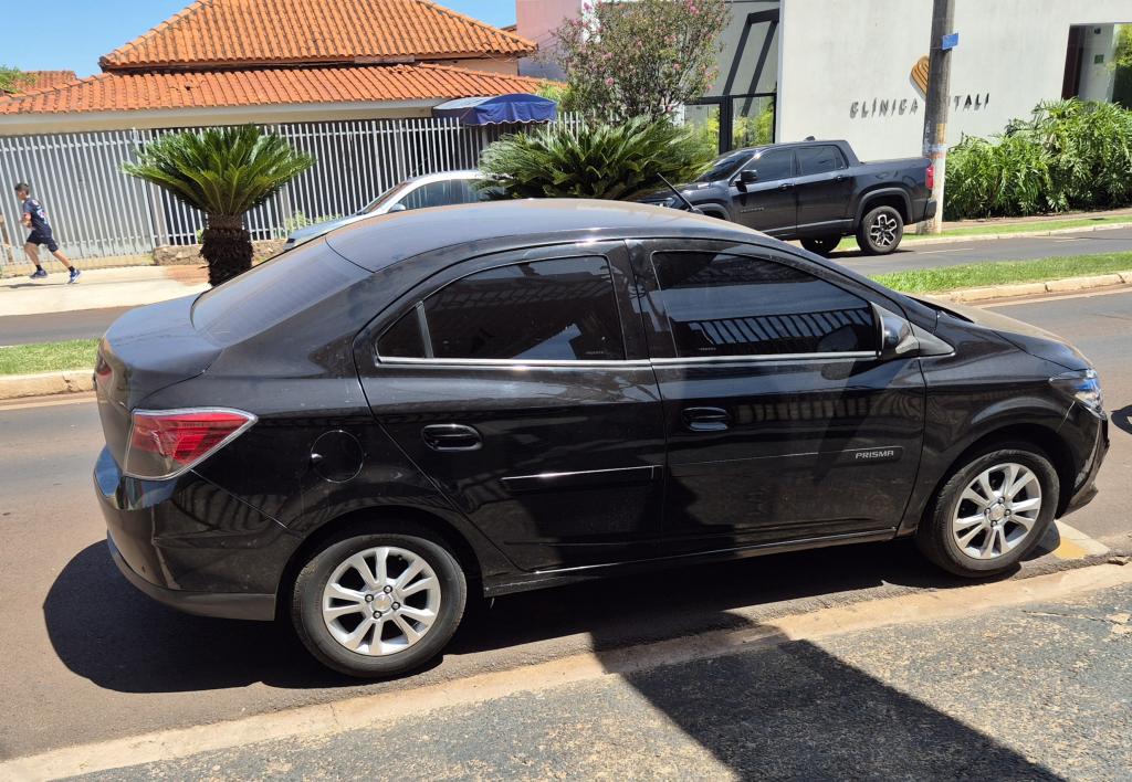 CHEVROLET Prisma - Foto