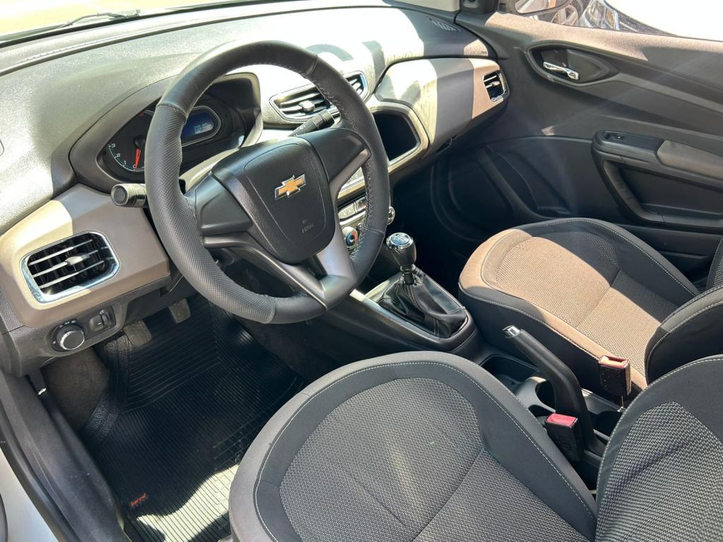 CHEVROLET Prisma - Foto