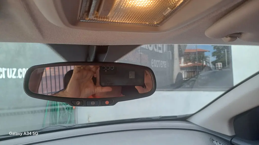 CHEVROLET Prisma - Foto