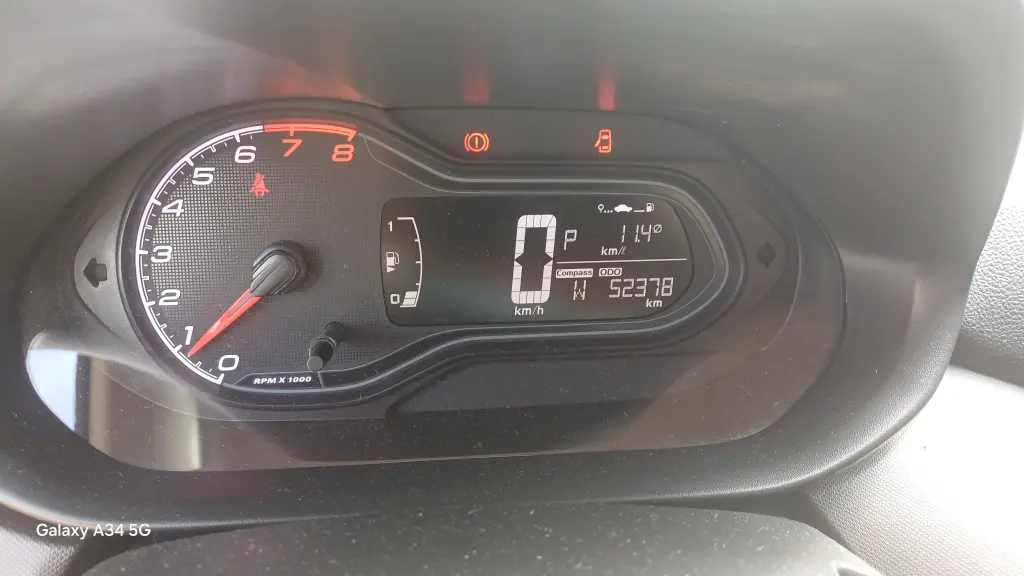 CHEVROLET Prisma - Foto