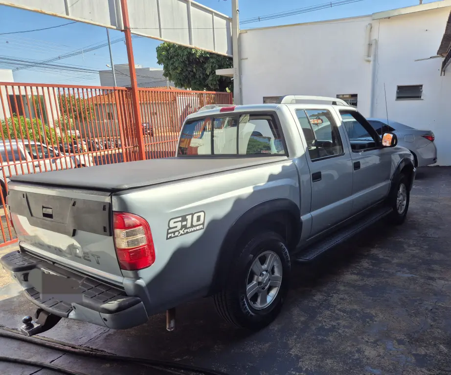 CHEVROLET S10 - Foto