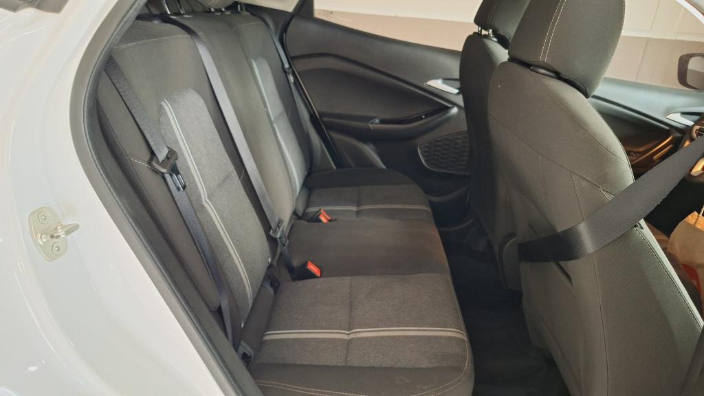 CHEVROLET Tracker - Foto