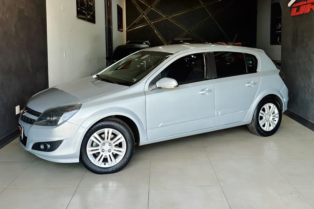 CHEVROLET Vectra Hatch - Foto