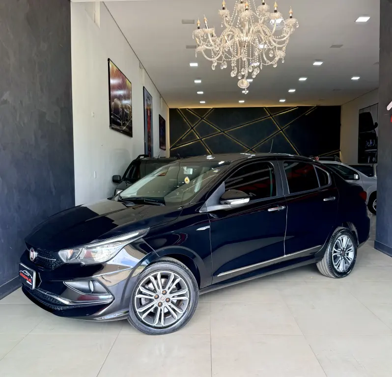 FIAT Cronos - Foto