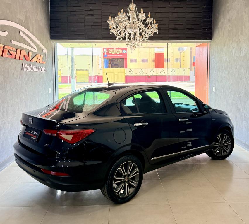 FIAT Cronos - Foto