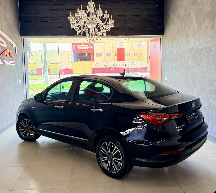 FIAT Cronos - Foto