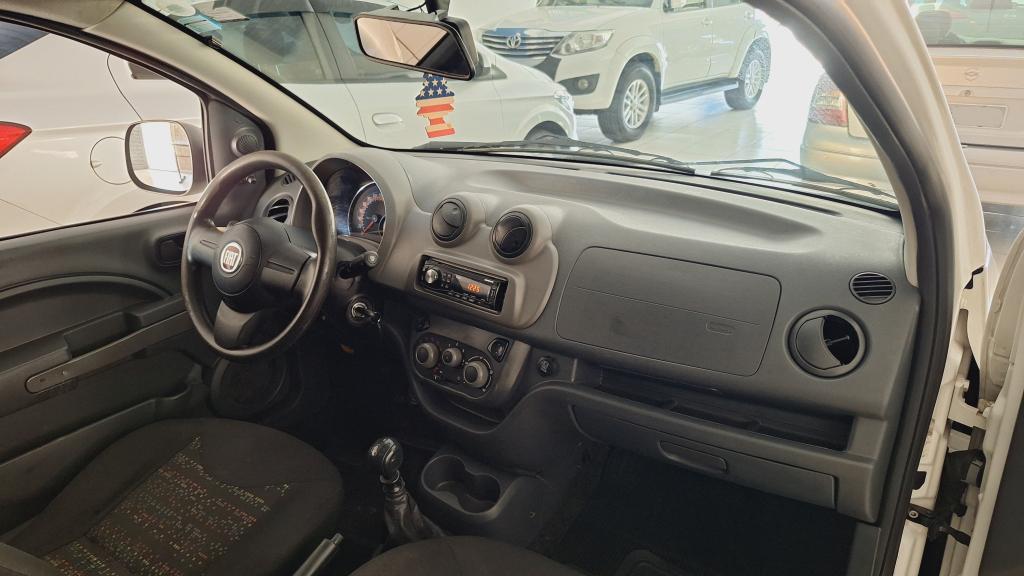 FIAT Fiorino Furgão - Foto