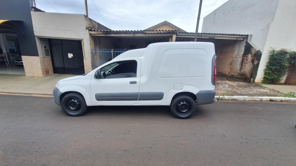 FIAT Fiorino Furgão - Foto