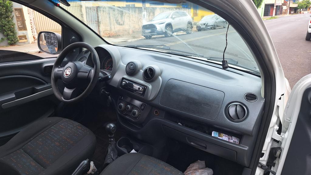 FIAT Fiorino Furgão - Foto