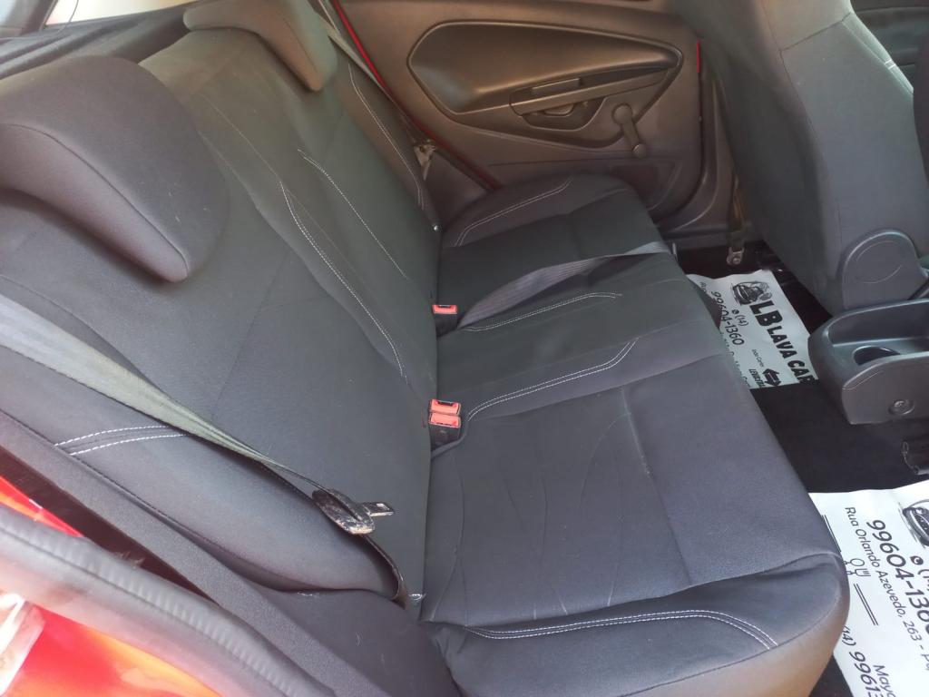 FORD Fiesta Hatch - Foto