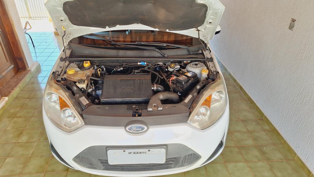 FORD Fiesta Hatch - Foto