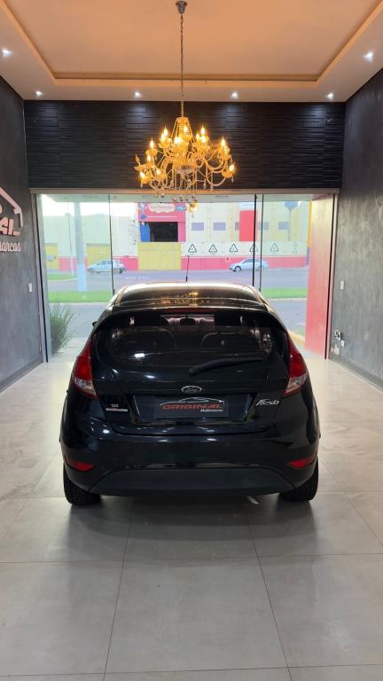 FORD Fiesta Hatch - Foto