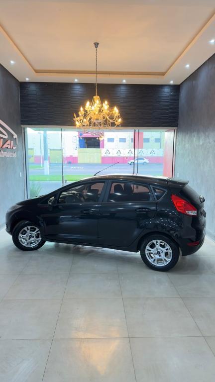 FORD Fiesta Hatch - Foto