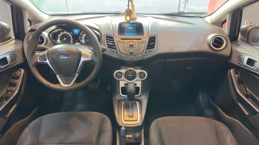 FORD Fiesta Hatch - Foto