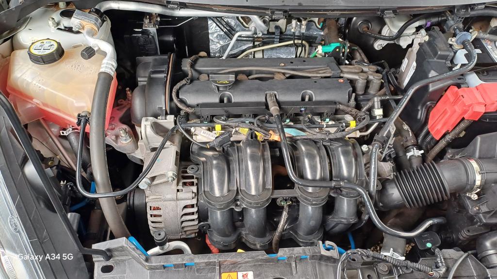 FORD Fiesta Hatch - Foto