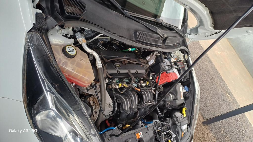 FORD Fiesta Hatch - Foto