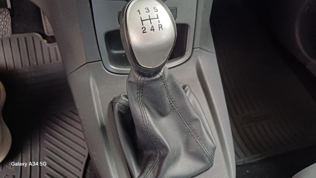 FORD Fiesta Hatch - Foto