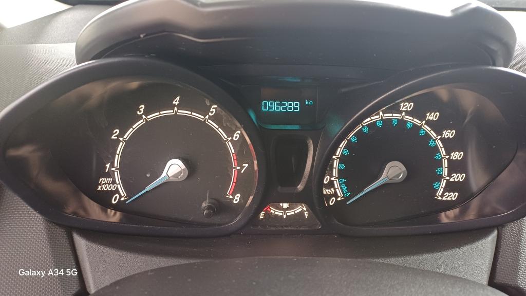 FORD Fiesta Hatch - Foto