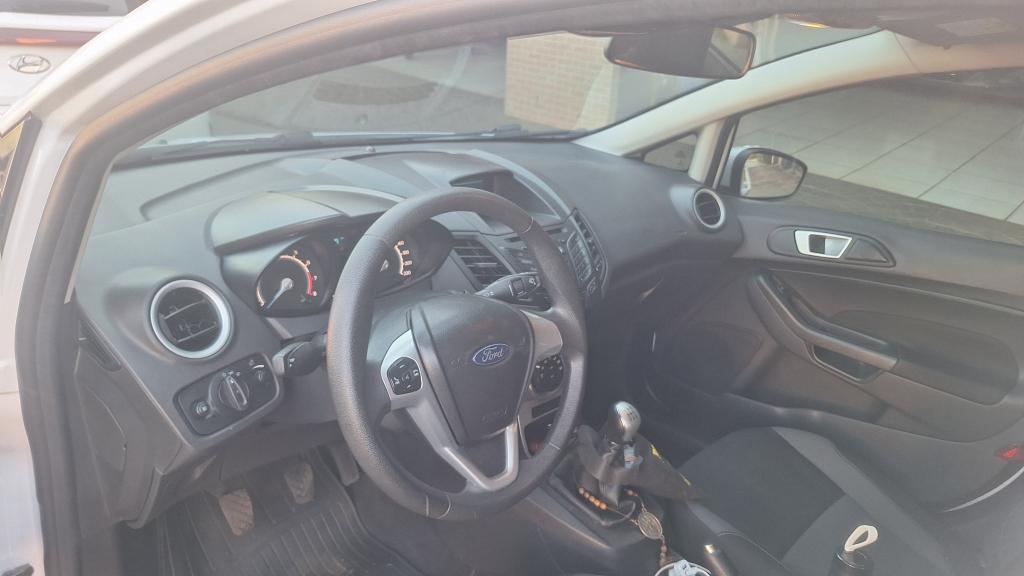 FORD Fiesta Hatch - Foto