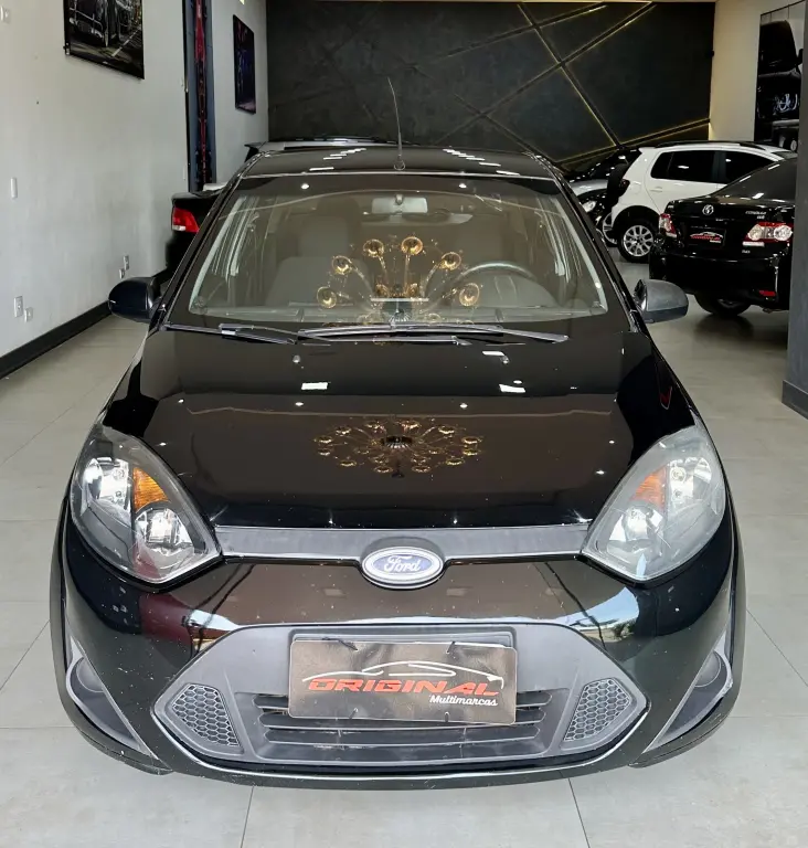 FORD Fiesta Sedan - Foto