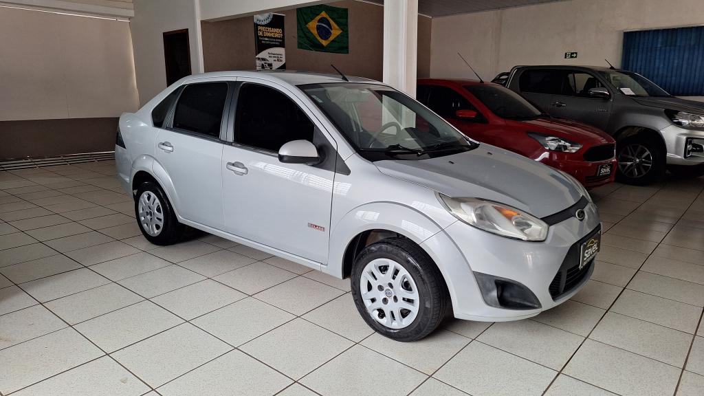 FORD Fiesta Sedan - Foto