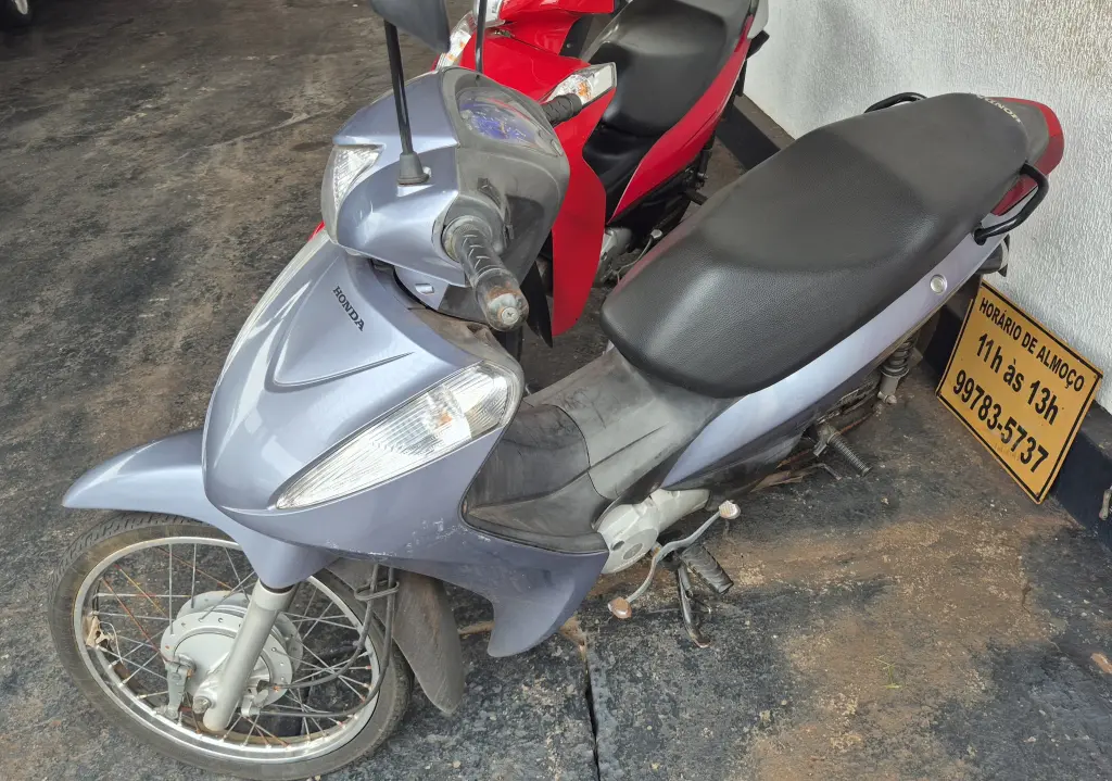 HONDA Biz 125 - Foto