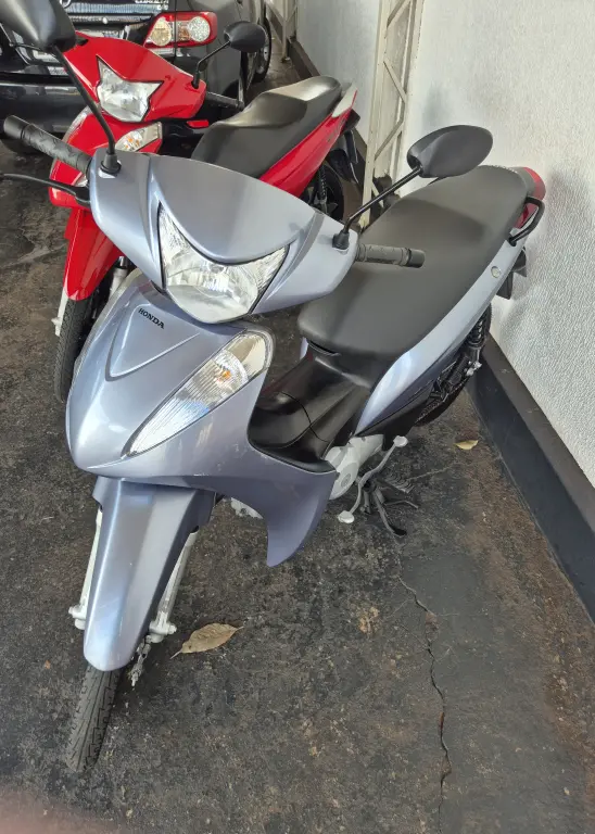 HONDA Biz 125 - Foto