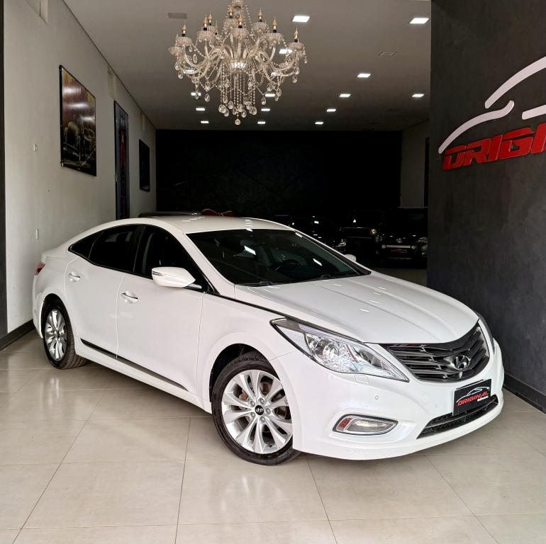 HYUNDAI Azera