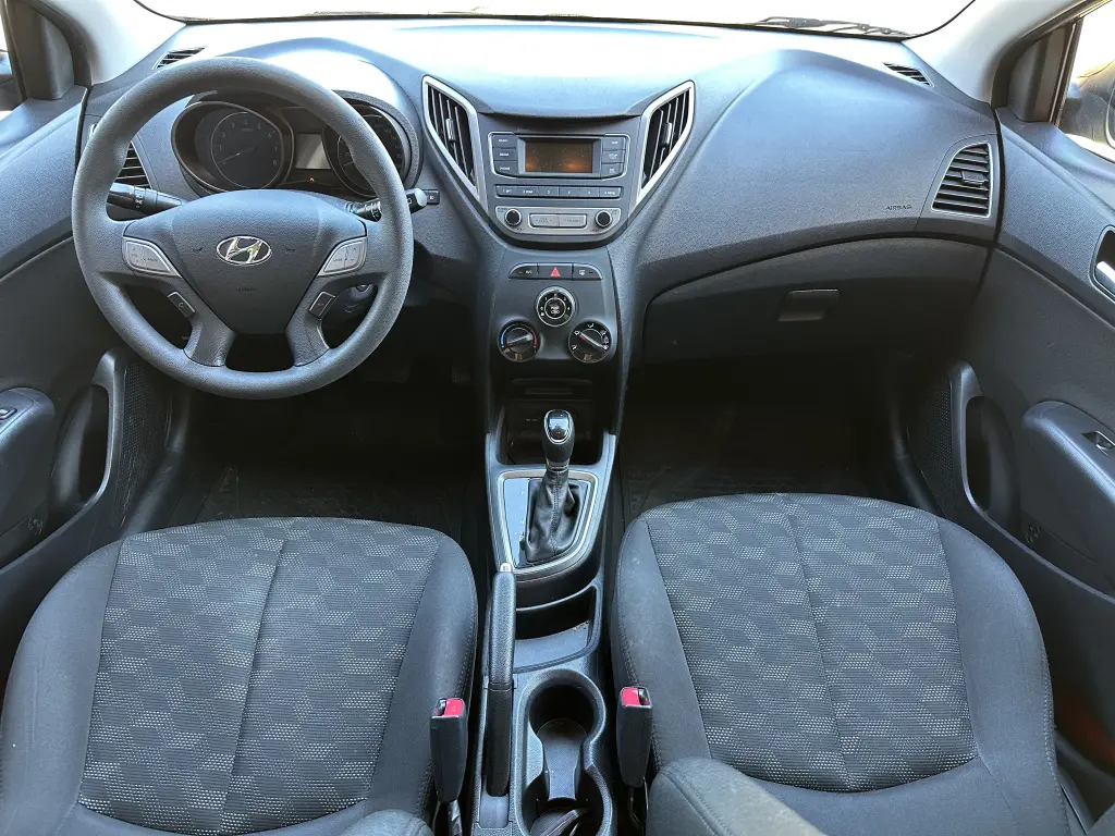 HYUNDAI HB 20 Hatch - Foto