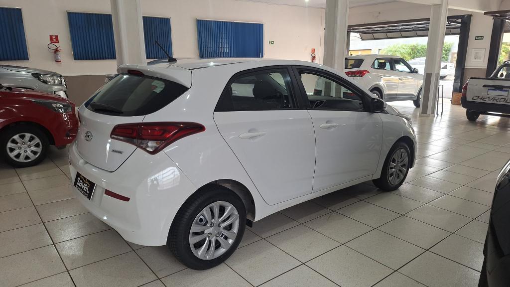HYUNDAI HB 20 Hatch - Foto