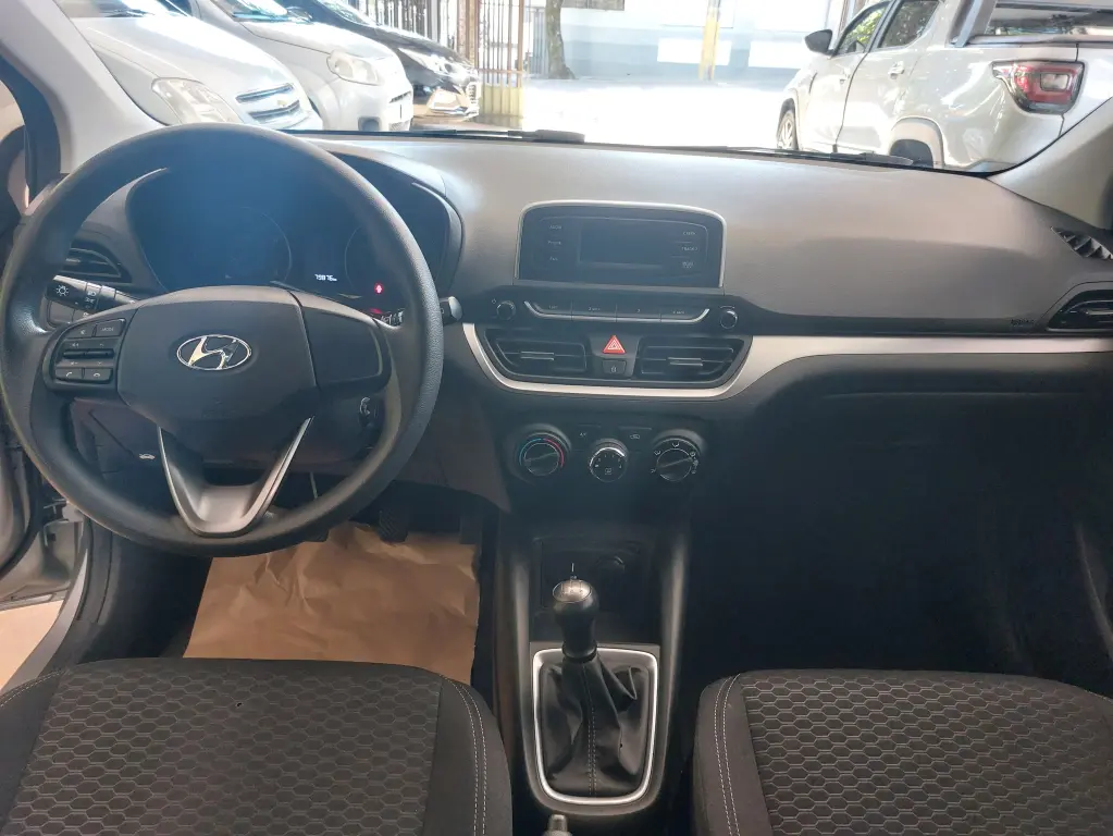 HYUNDAI HB 20 Hatch - Foto