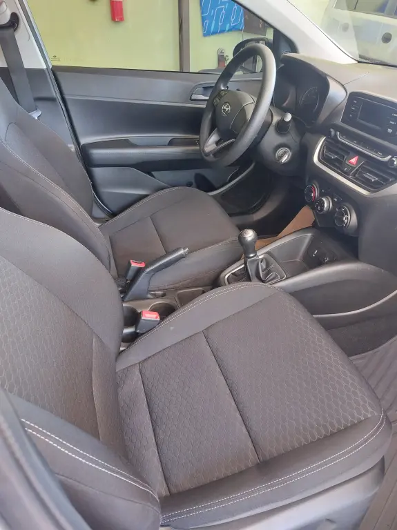HYUNDAI HB 20 Hatch - Foto