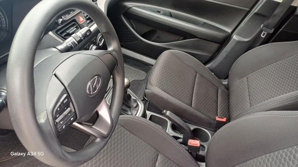 HYUNDAI HB 20 Hatch - Foto