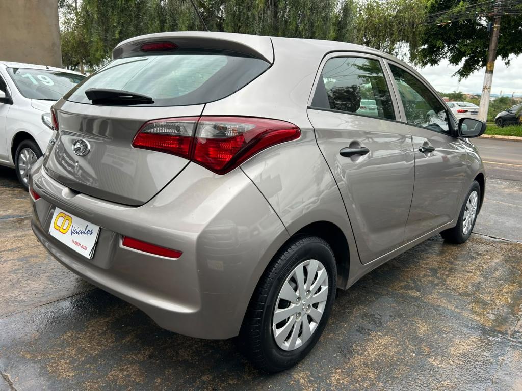 HYUNDAI HB 20 Hatch - Foto