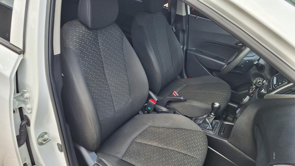 HYUNDAI HB 20 Hatch - Foto