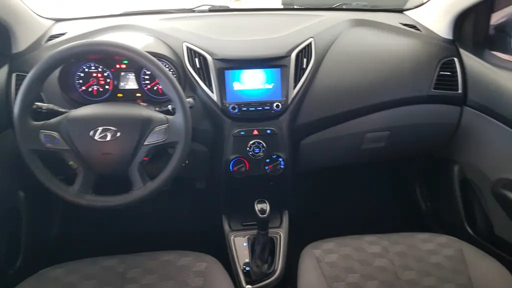 HYUNDAI HB 20 Sedan - Foto