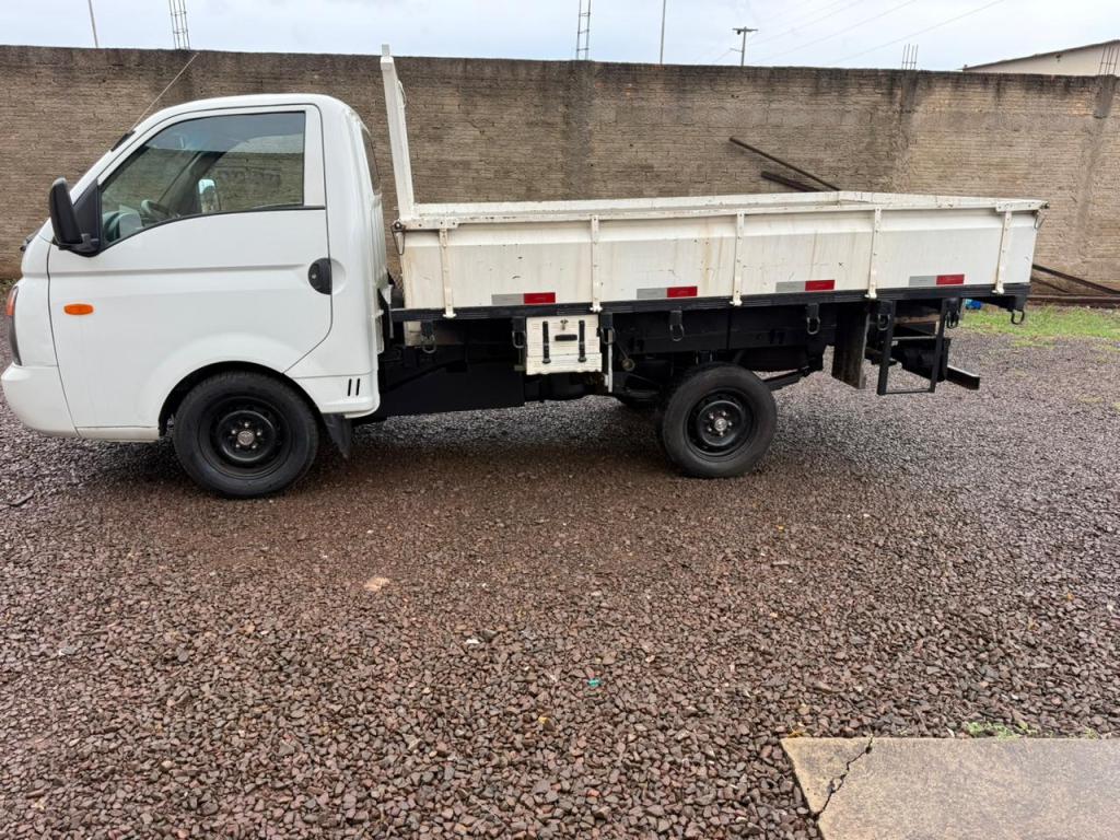 HYUNDAI HR