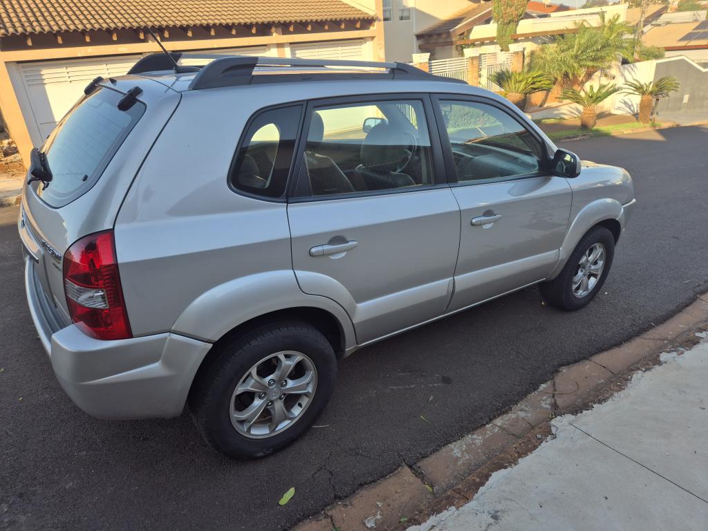 HYUNDAI Tucson - Foto