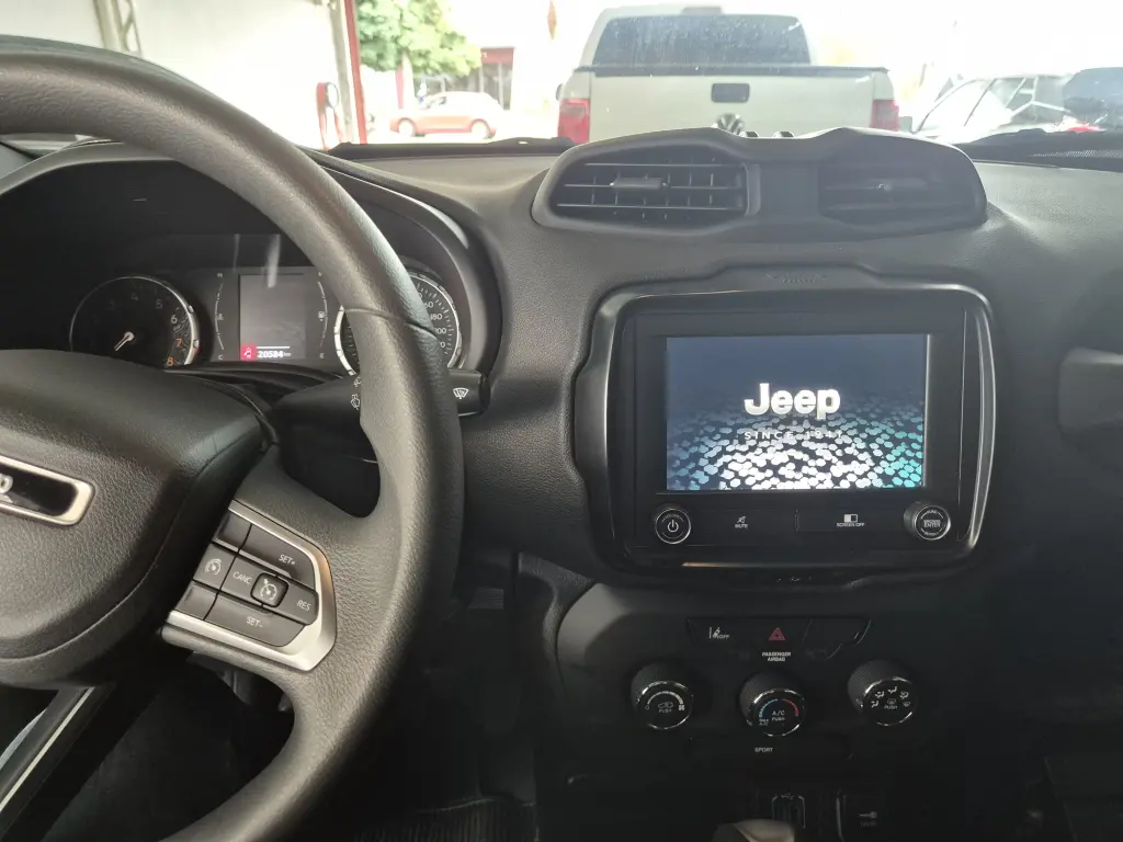 JEEP Renegade - Foto