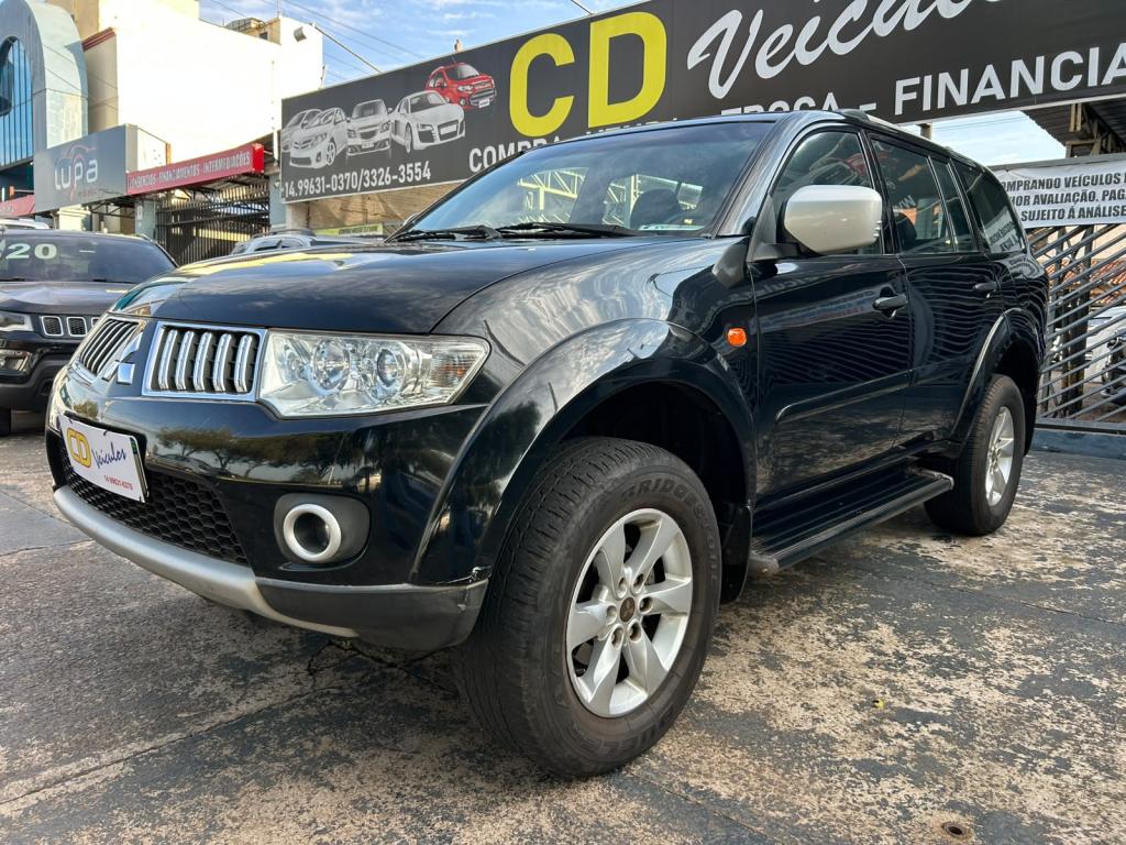 MITSUBISHI Pajero Dakar