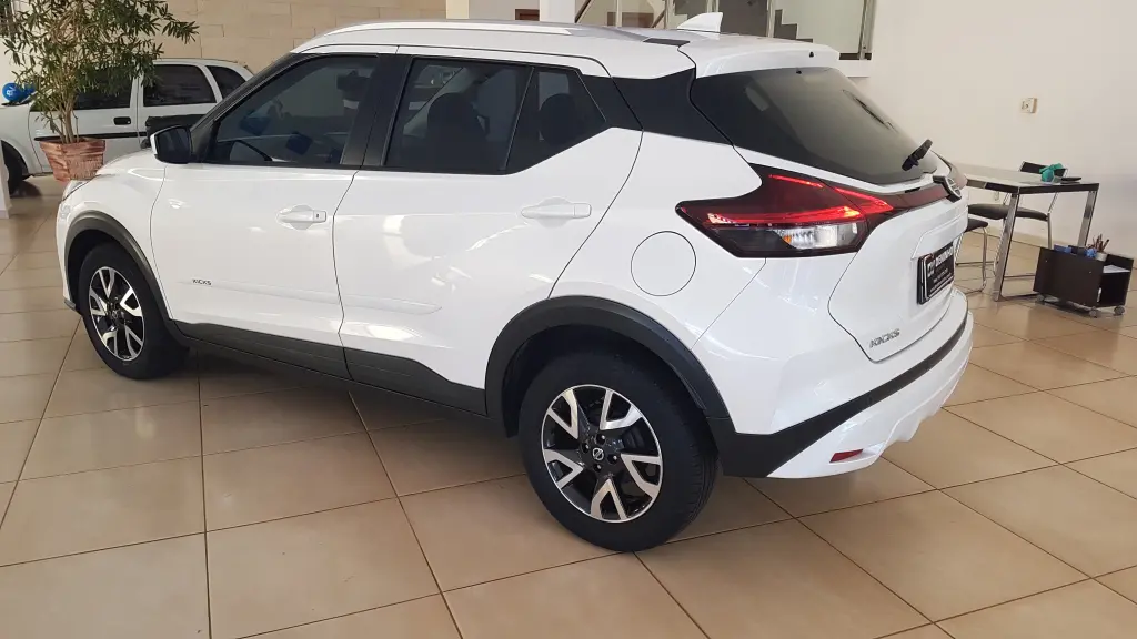 NISSAN Kicks - Foto