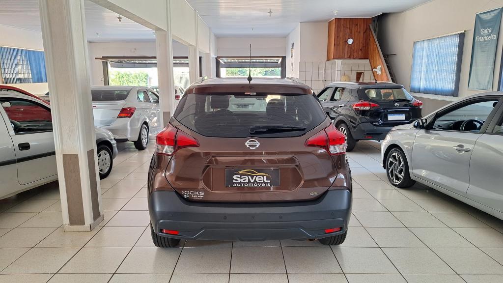 NISSAN Kicks - Foto